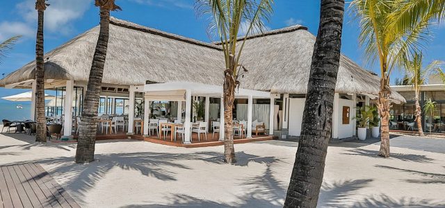 The Bay Club at Anahita